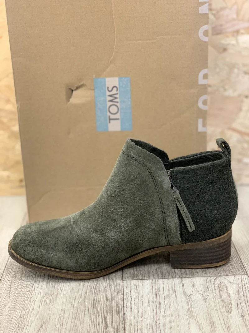 TOMS - DEIA - FOREST - CHELSEA-STIEFEL AUS SEIDELEDER (LETZTE GRÖSSE UK3)