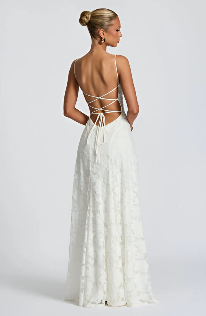 Corsagenkleid Damen | 3D Blütenapplikationen & Romantisches A-Linien-Design