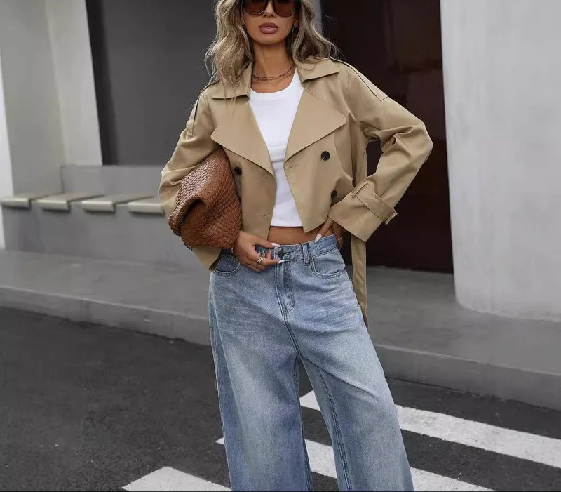 Karin | Damen Kurzer zweireihiger Trenchcoat