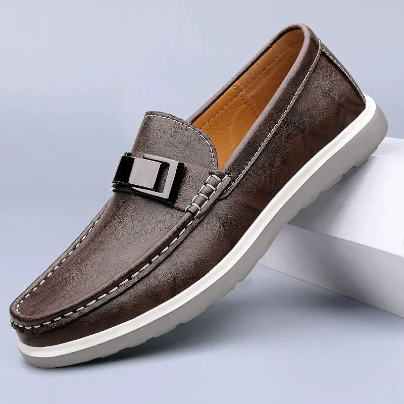 Mokassin Herren | Eleganter Leder-Slipper mit Metallschnalle & Plateausohle