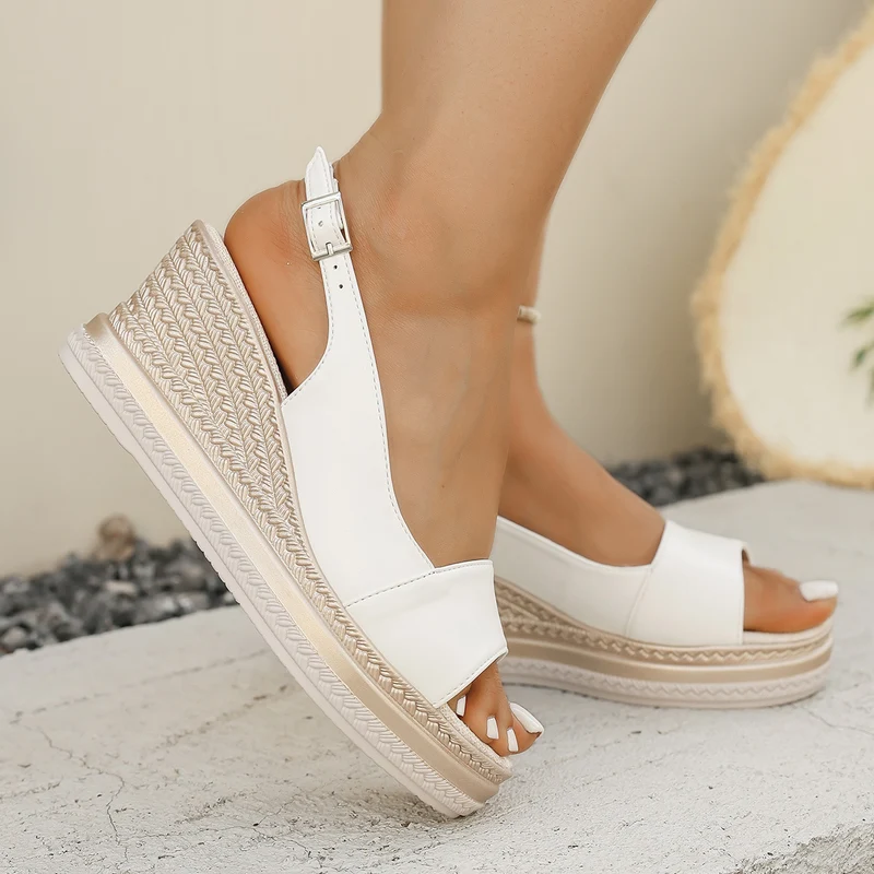 Clara | Modische Sandalen für Damen Alltag