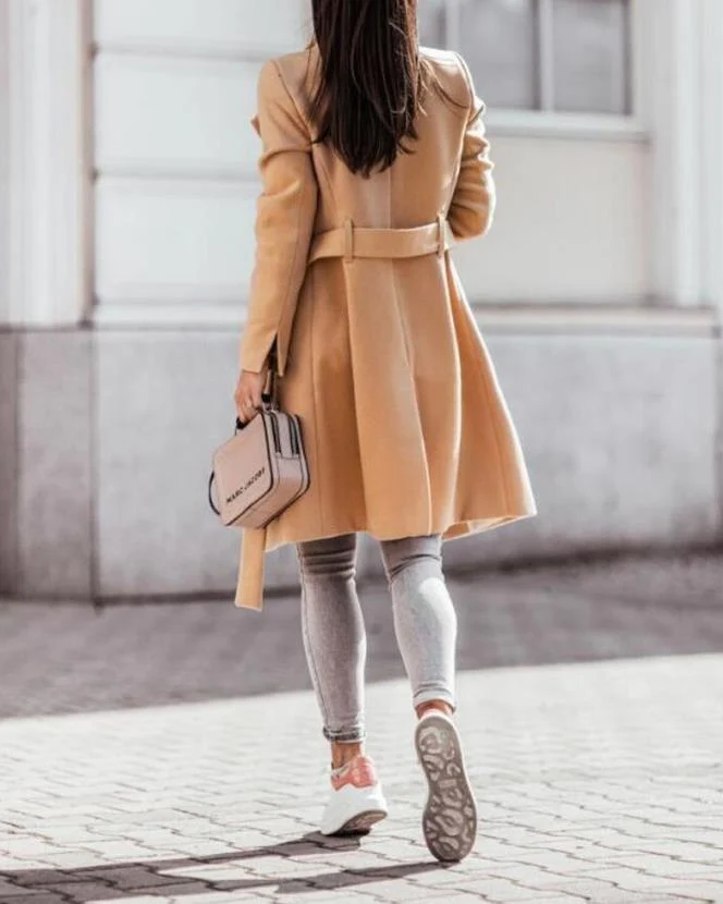 Elsa | Damen Stylischer Langer Steppmantel mit Kapuze