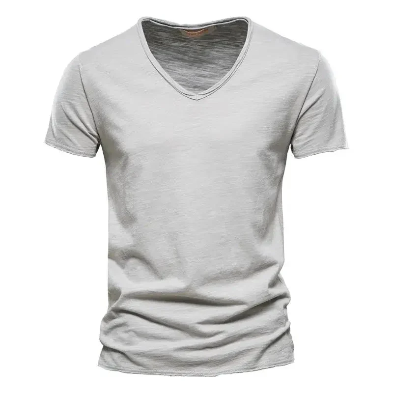 Sommer T-Shirt Herren | V-Ausschnitt & Slim Fit