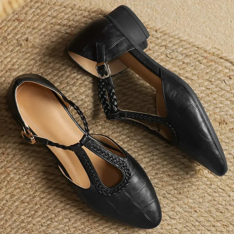 Orthopädische Schuhe Damen | T-Riemen & Niedriger Absatz