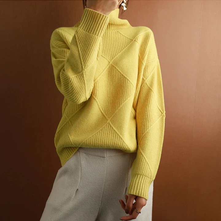 Natalie | Gemütlicher Zopfmuster Rollkragenpullover