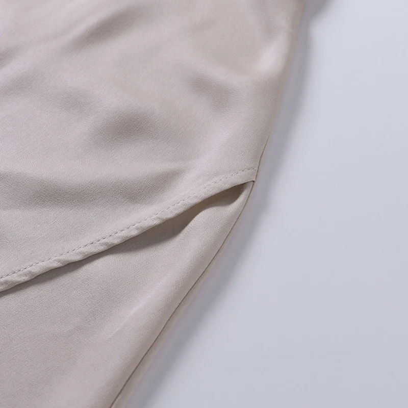 Maxikleid Damen | Tiefer V-Ausschnitt & Seitenschlitz