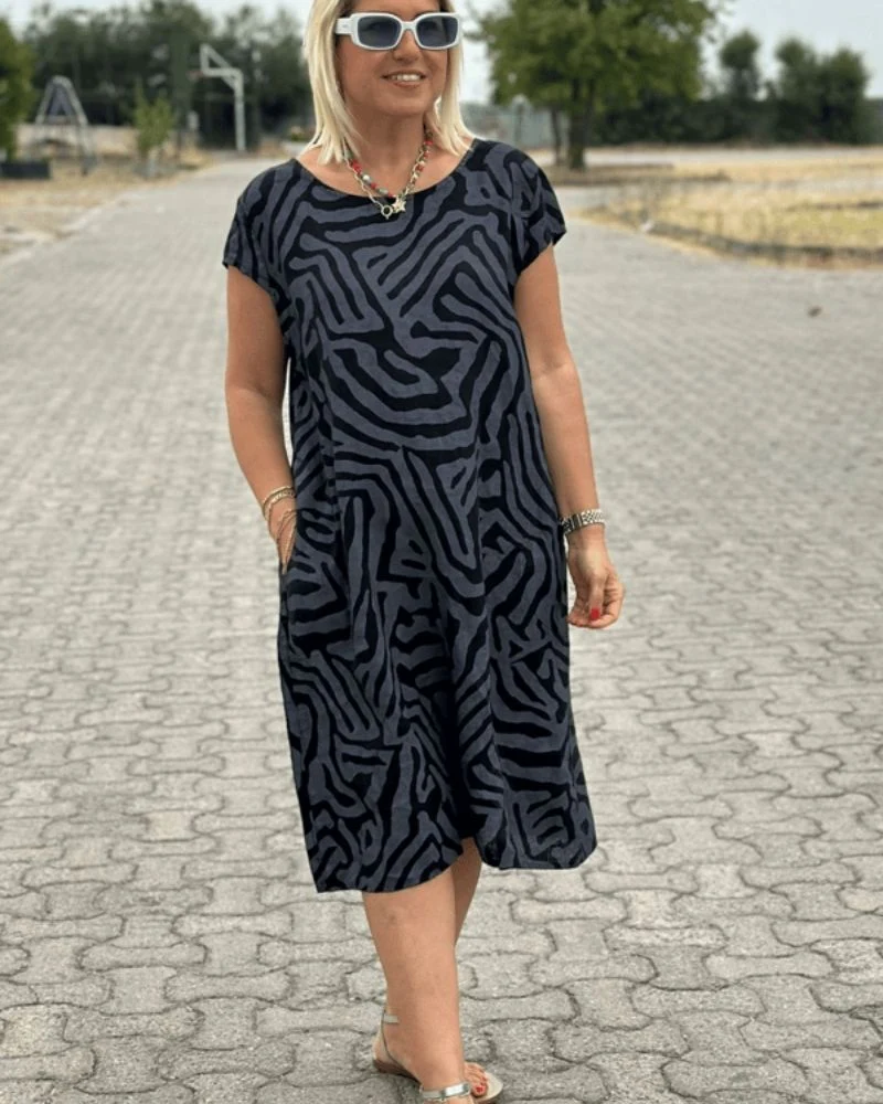 Fiona | Sommerkleid mit charmantem Rundhalsausschnitt