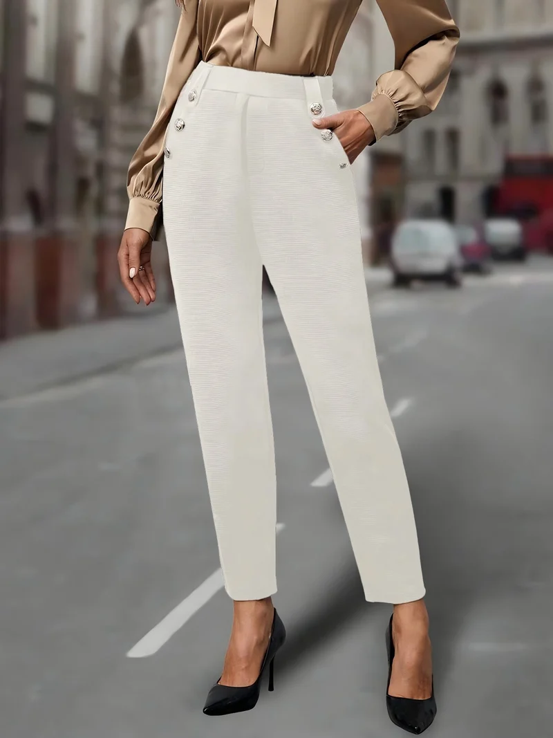 High Waist Hose Damen | Slim & Dekorative Knöpfe