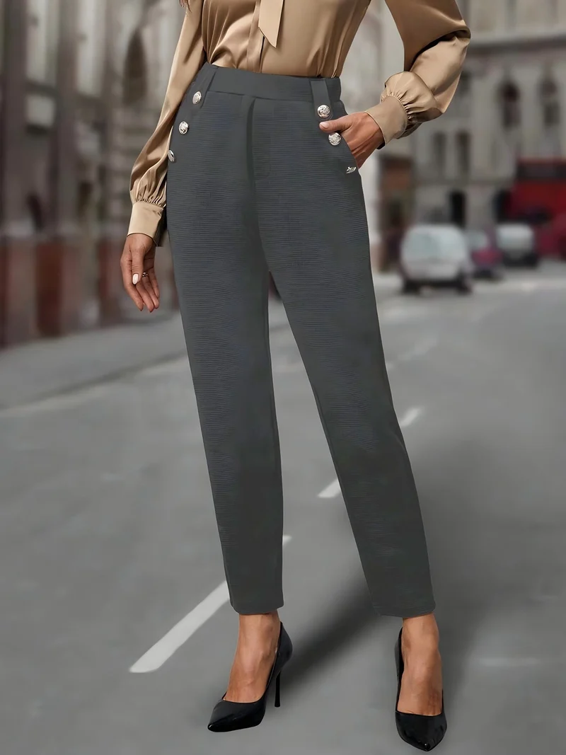 High Waist Hose Damen | Slim & Dekorative Knöpfe