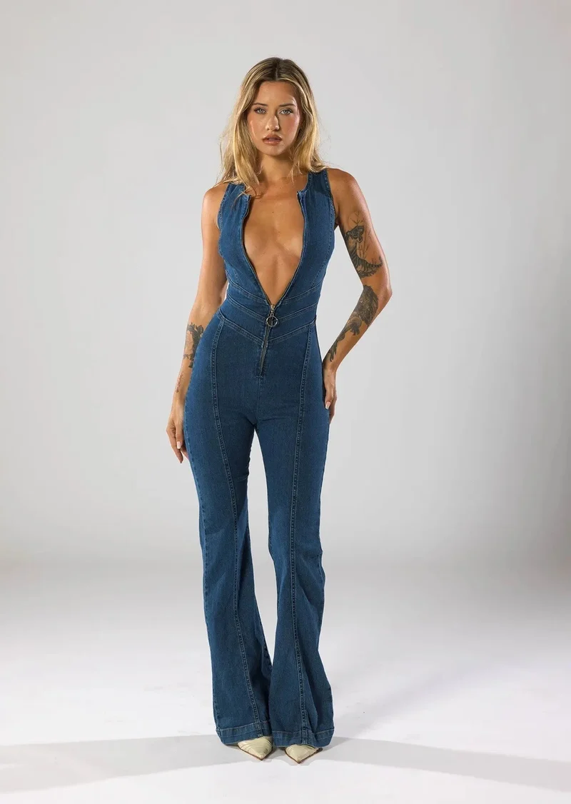 Denim Jumpsuit Damen | Figurbetont & Mit Knopfleiste