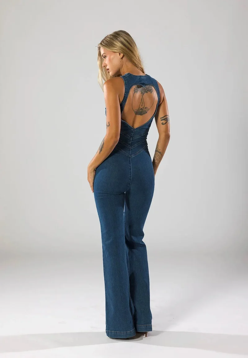 Denim Jumpsuit Damen | Figurbetont & Mit Knopfleiste