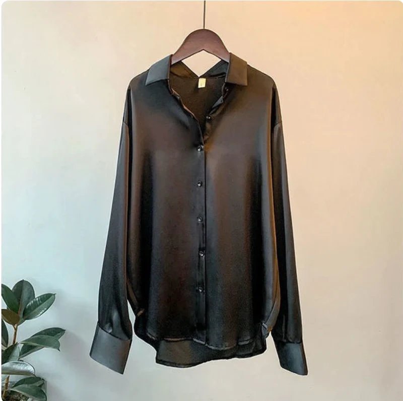 Satinhemd Damen | Fließender Fall & Elegant in Sekunden