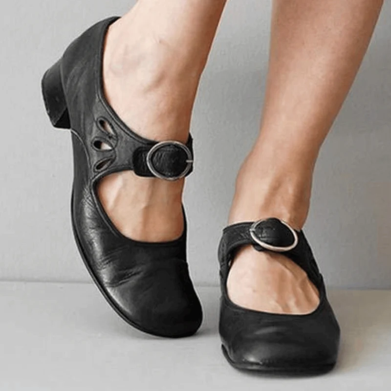 Ledersandale Damen | Verstellbarer Riemen & Bequemer Halt