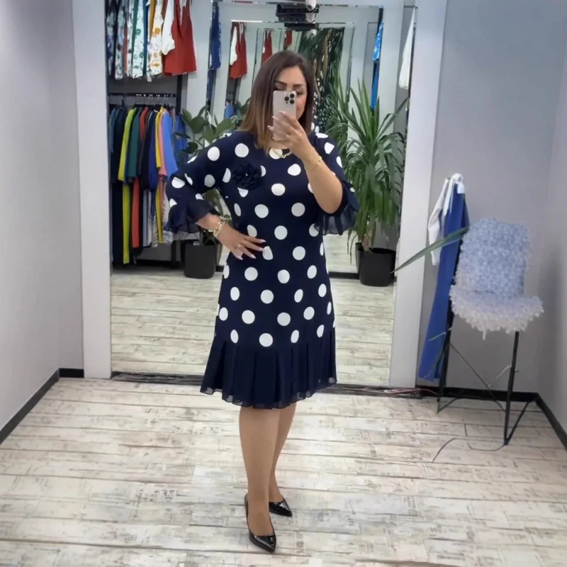 Clara | Elegantes Sommer Punkt Kleid Damen