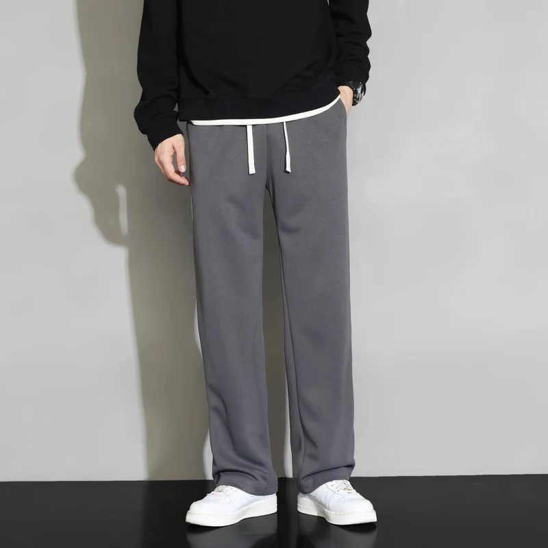Carlo | Herren Jogginghose Nathan in klarer Silhouette