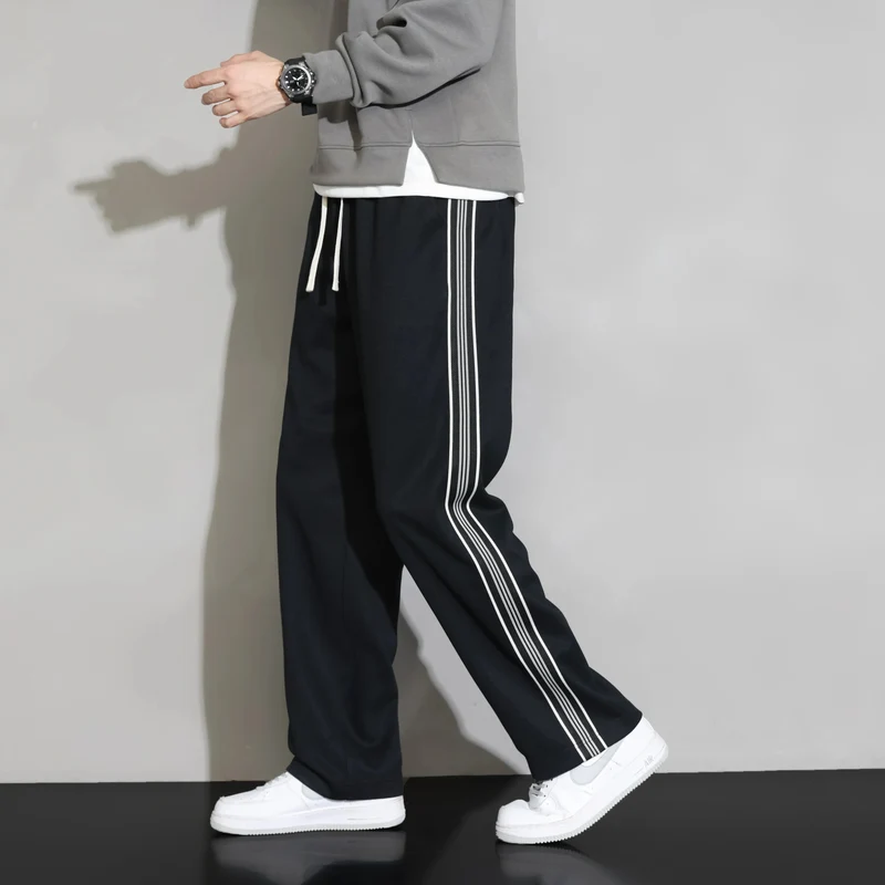 Carlo | Herren Jogginghose Nathan in klarer Silhouette