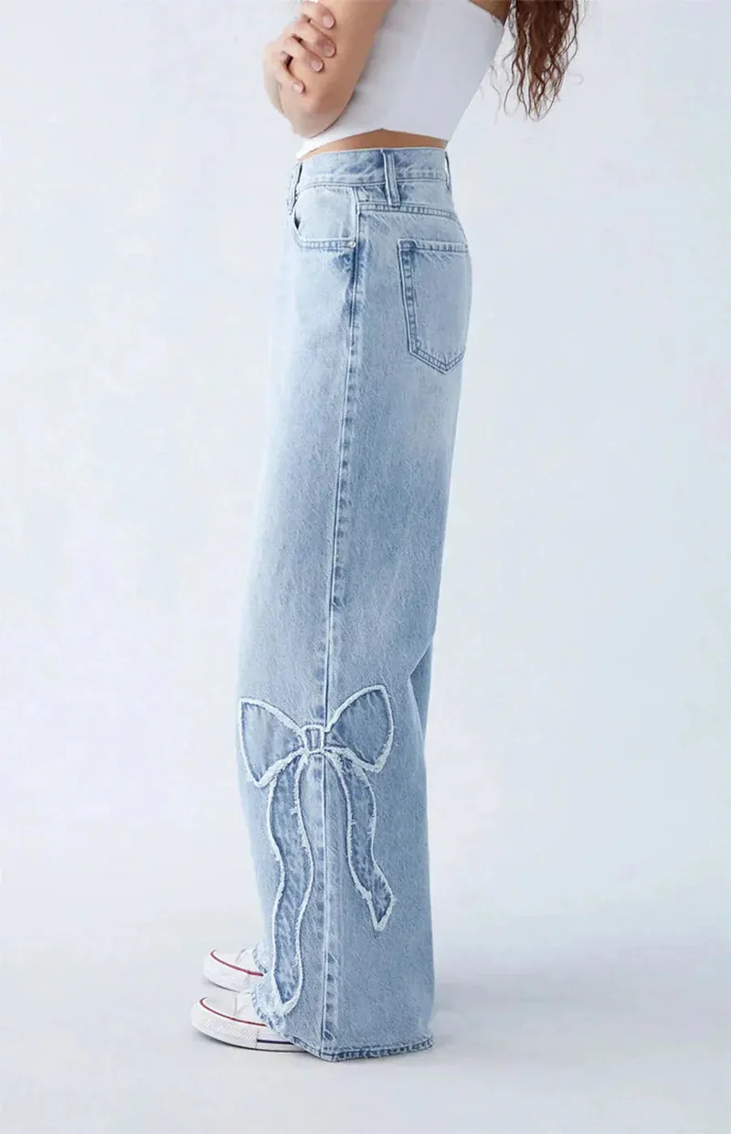 Wide-Leg Jeans Damen | Herz-Patches & Figurschmeichelnder Wide-Leg-Fall