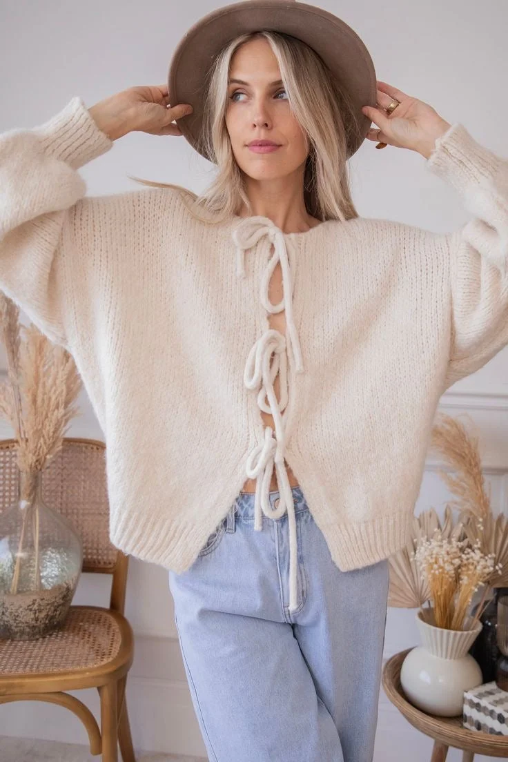 Clara | Moderner Damen-Strickcardigan mit Stil