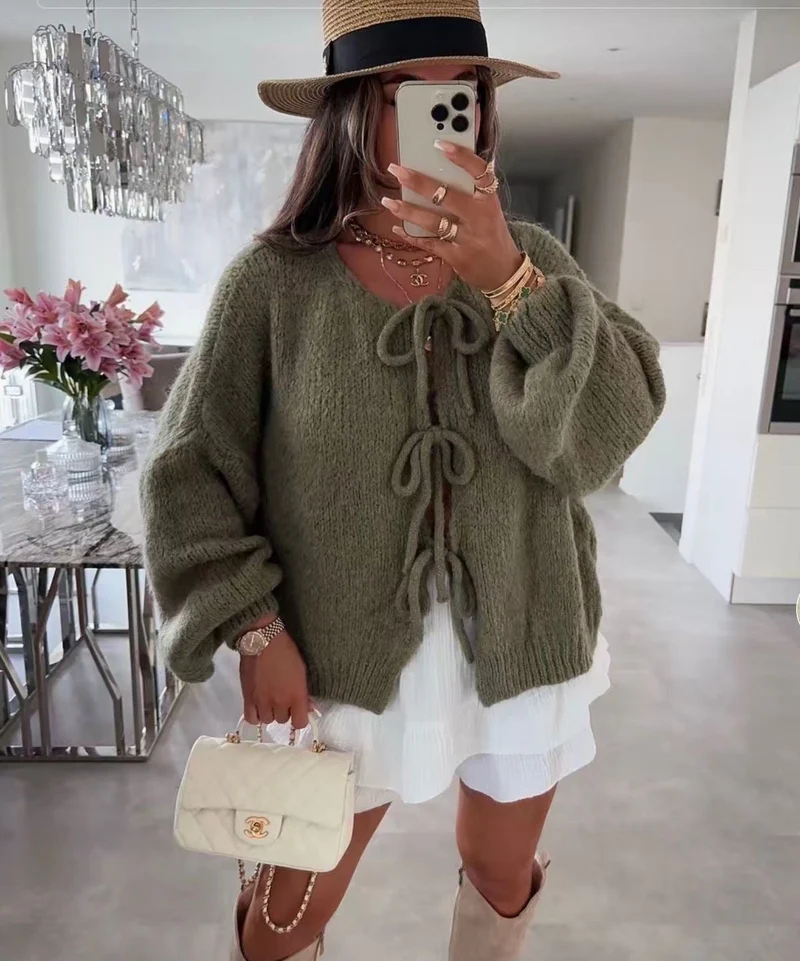 Clara | Moderner Damen-Strickcardigan mit Stil