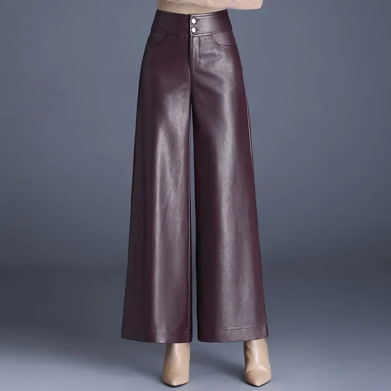 Mara | Weite Damen Lederhose elegant modern