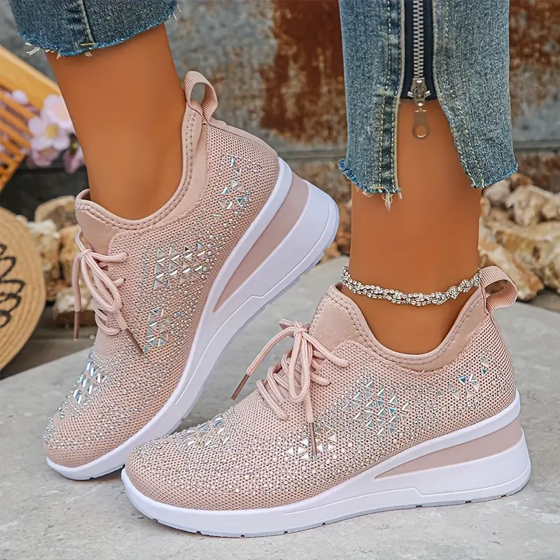 Bequeme orthopädische Sportschuhe