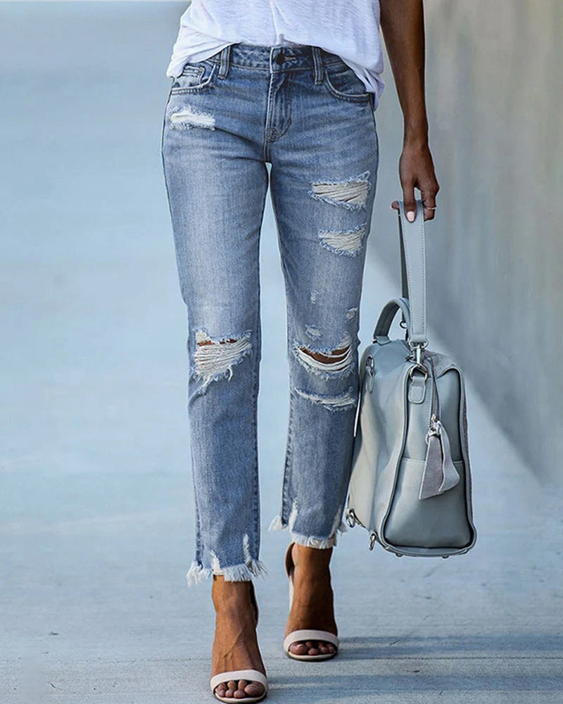 Mia | Slim Fit Damenjeans mit modernem Used-Effekt
