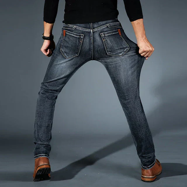 Hochwertige, in vier Richtungen dehnbare Slim-Fit-Jeans für Herren