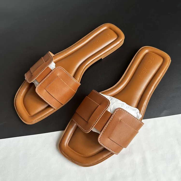 Clara | Leichte Sandalen für sommerliche Outfits