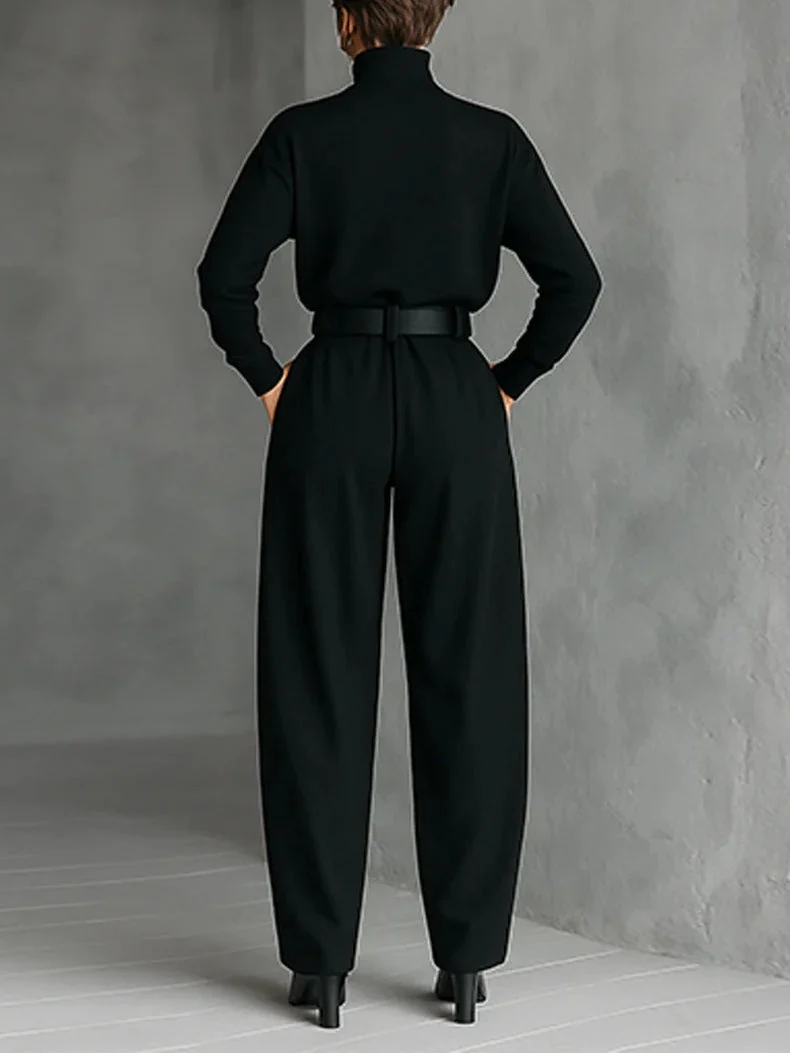 JULIET | SET AUS ROLLKRAGENPULLOVER UND GERADER HOSE