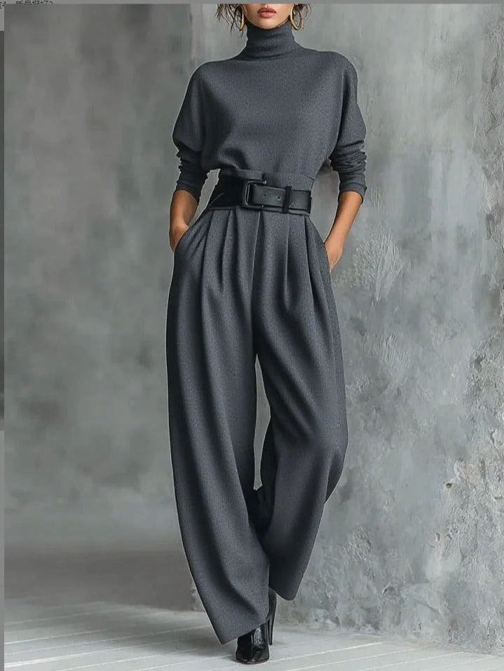 JULIET | SET AUS ROLLKRAGENPULLOVER UND GERADER HOSE