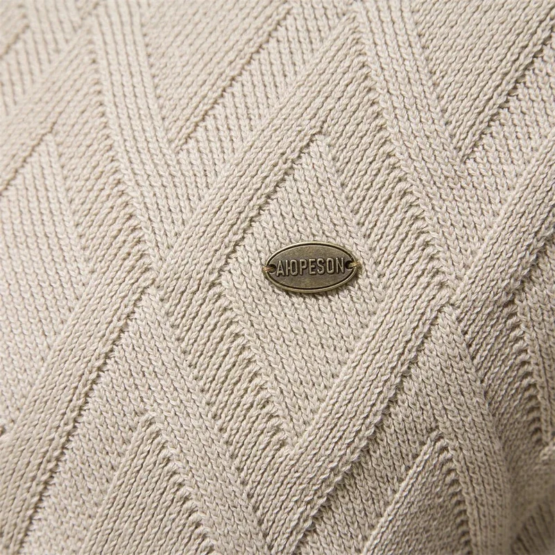 THEODOR | HERRENPULLOVER MIT RAUTENMUSTER
