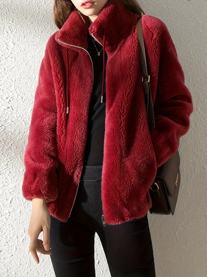 Luisa | This Stylische Damen-Winterjacke modern geschnitten