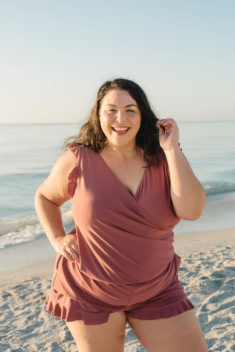 Emma | Badeanzug Damen elegant mit integriertem BH