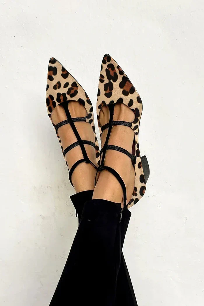 ISABELL | SCHUHE MIT ABSATZ UND SPITZER ZEHE