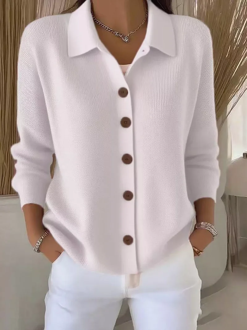 MILA | WEICHE STRICKJACKE