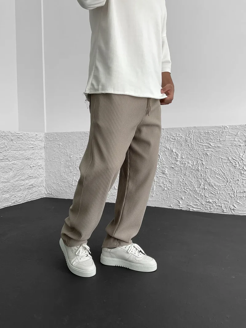 Chris | Damen Hose modisch weit geschnitten und bequem