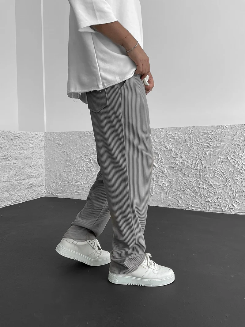Chris | Damen Hose modisch weit geschnitten und bequem