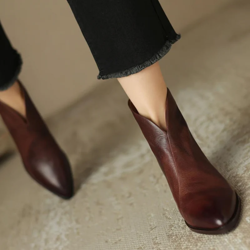 CAMILLE | LUXURIOSE STIEFELETTEN MIT NIEDRIGEM ABSATZ