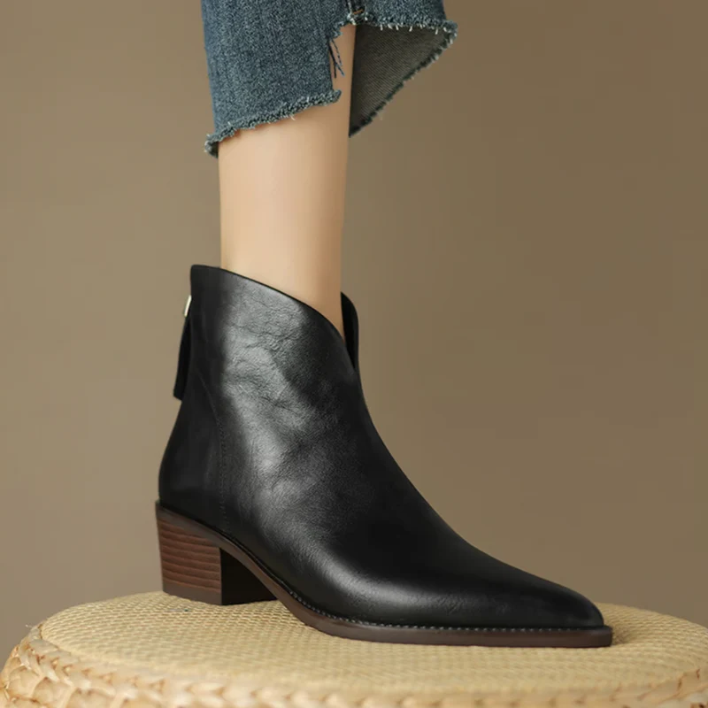 CAMILLE | LUXURIOSE STIEFELETTEN MIT NIEDRIGEM ABSATZ