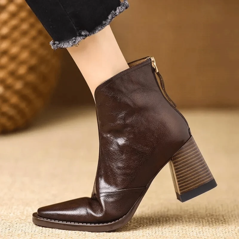 CLAUDIA | LUXURIOSE STIEFELETTEN MIT MITTLEREM ABSATZ