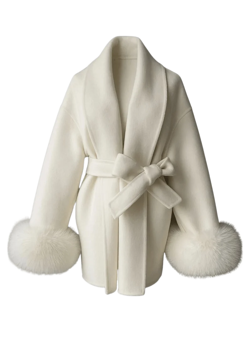 ARCTIC GRACE – ELEGANTER WOLLMANTEL FÜR DAMEN