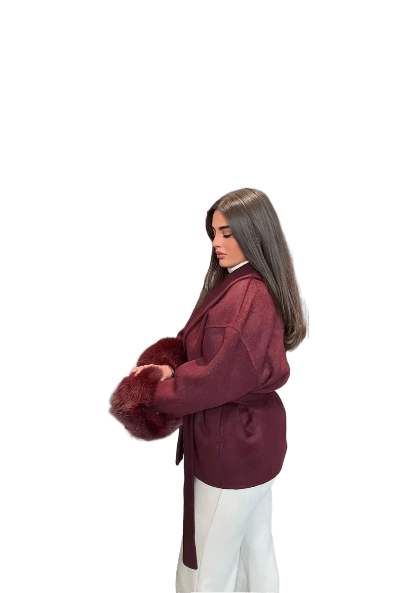 ARCTIC GRACE – ELEGANTER WOLLMANTEL FÜR DAMEN