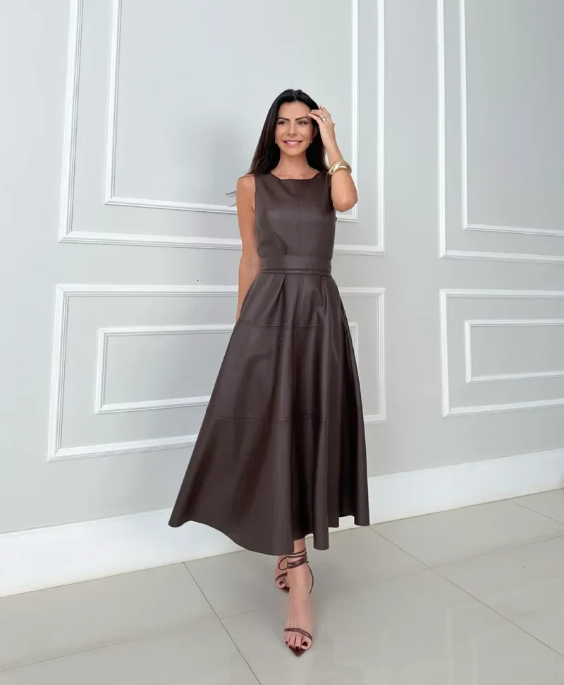 MIDI™ / Stilvoll Midikleid mit perfekter Taille & edlem Leder-Look.