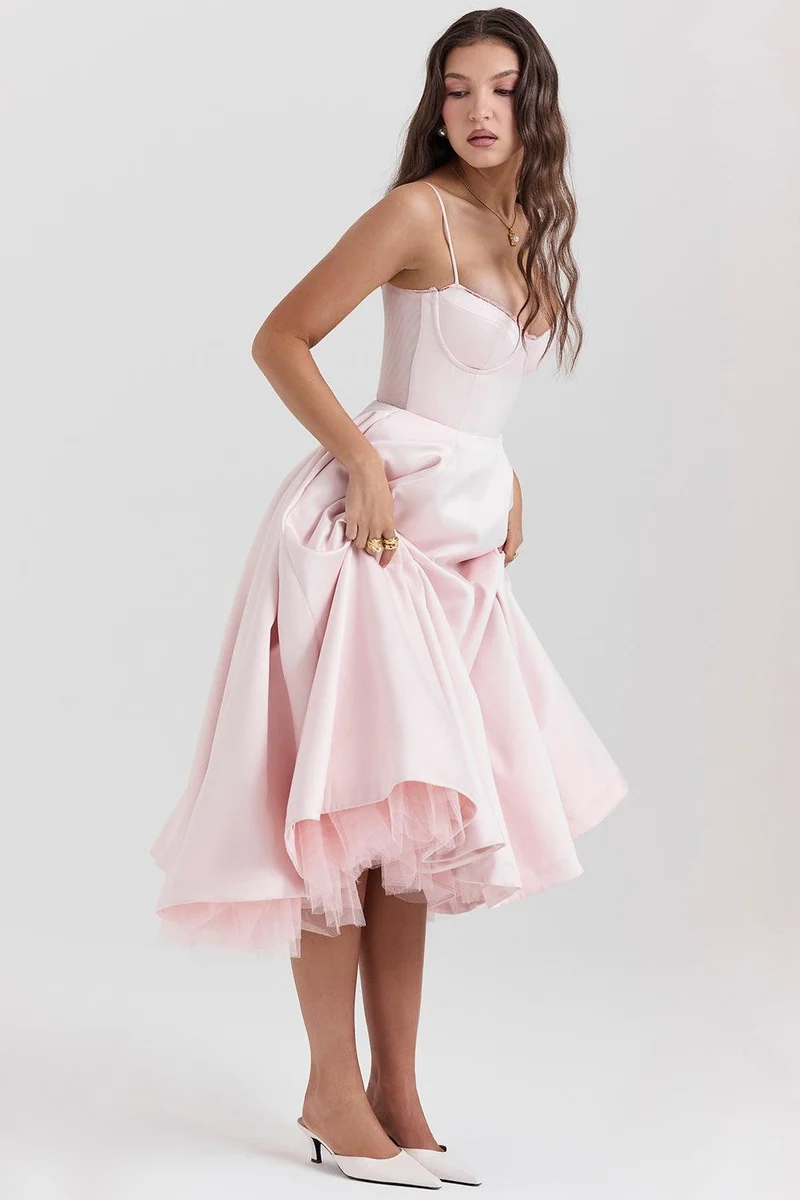 Evelina – mittellanges Kleid