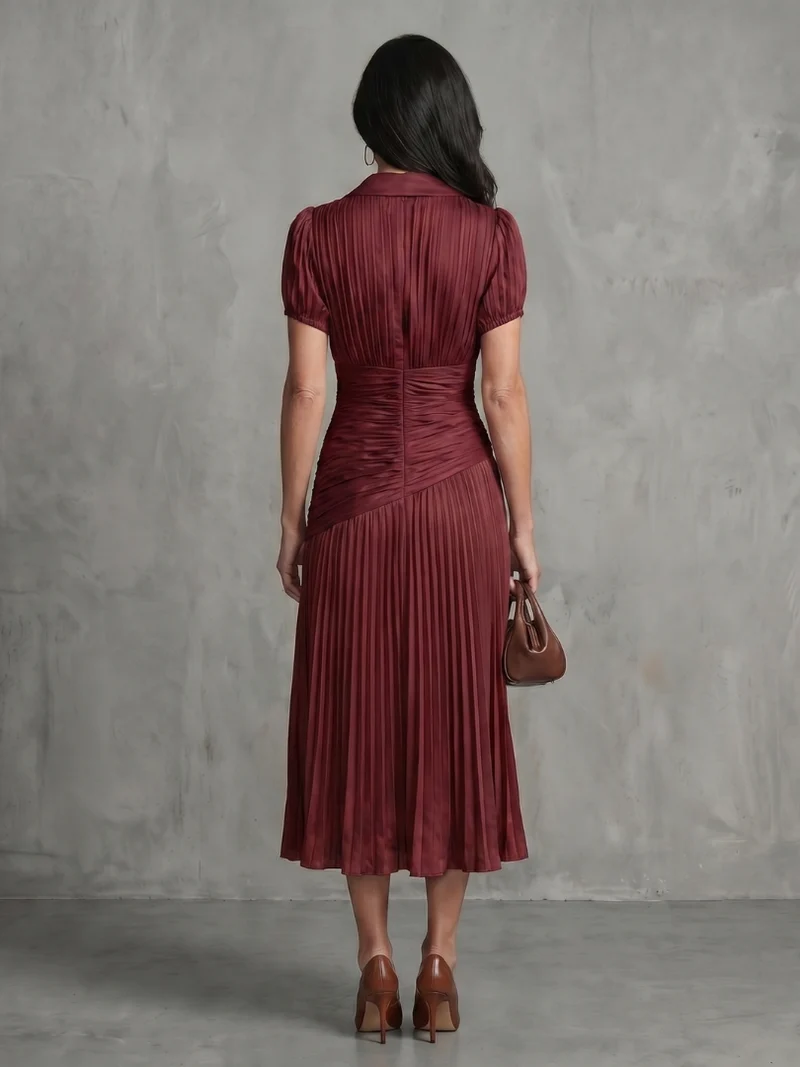 Theodora | Plissierter Taillenstreifen Midi-Kleid