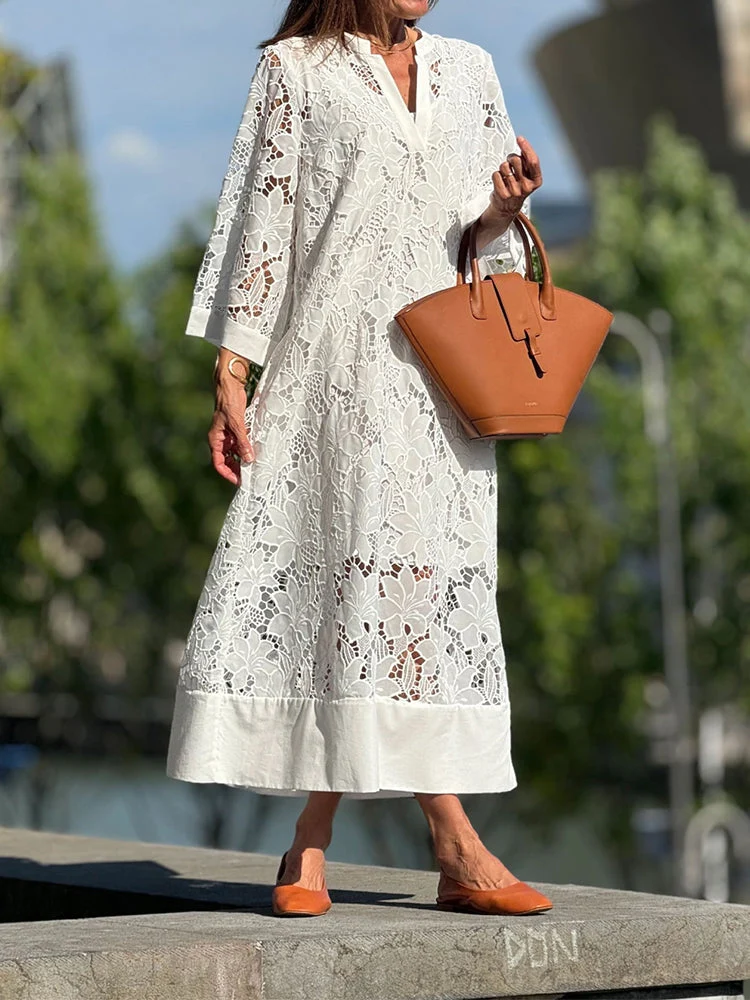 Nerisse - Bequemes Spitzenkleid