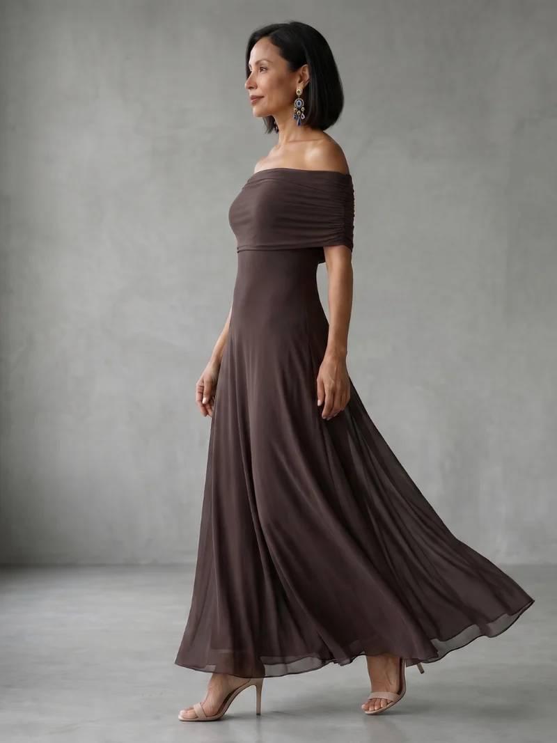 Juni | Off-Shoulder Drapiertes Midi-Kleid