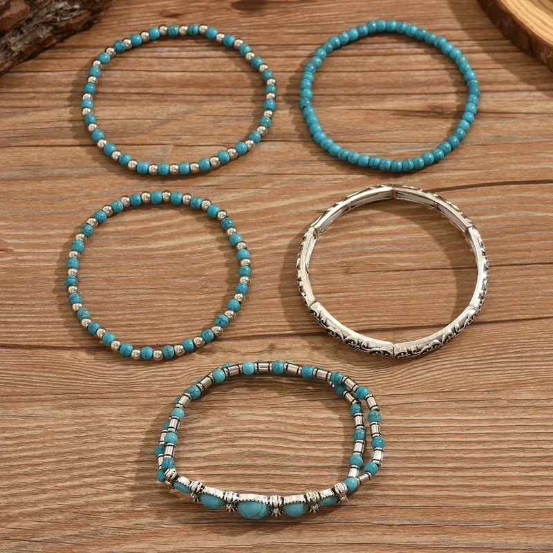 Nilay – Türkisfarbene Armbänder im Boho-Stil
