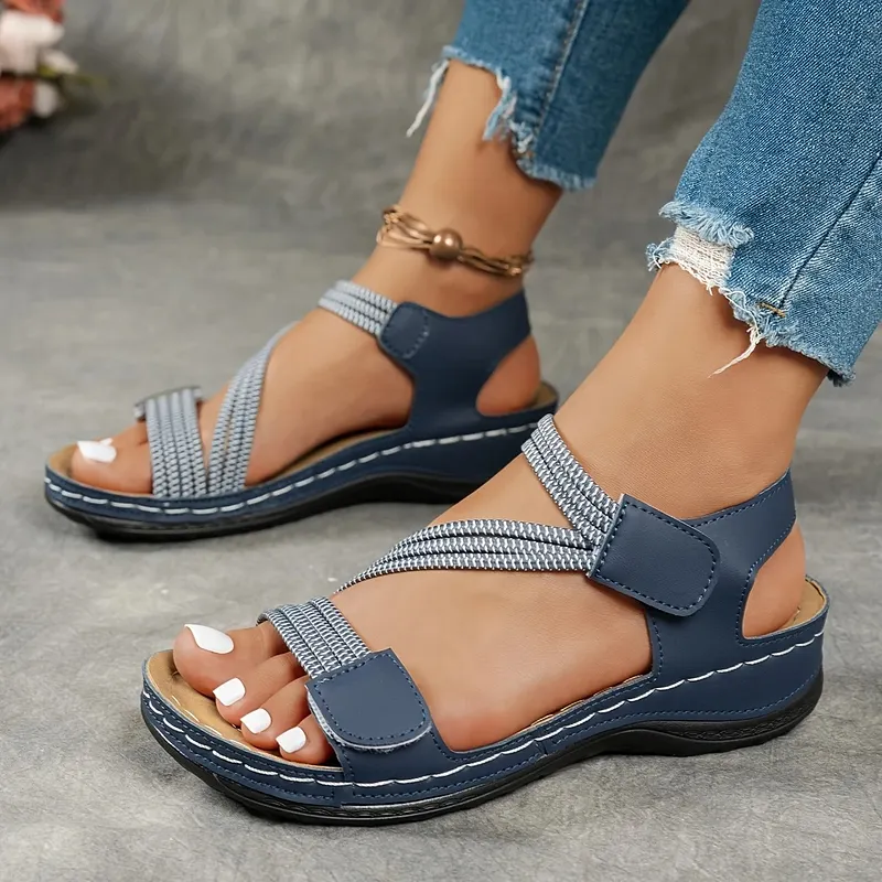 Rania – Leichte Sommersandalen Mit Verstellbaren Riemen