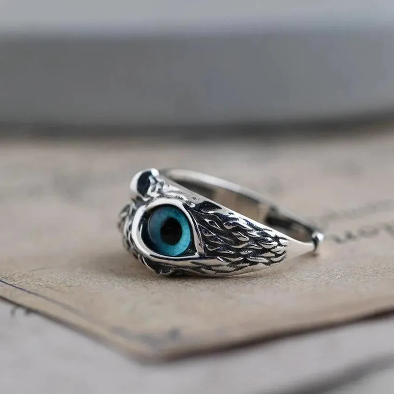 Opal-beschmückter verstellbarer Silber-Eulenring